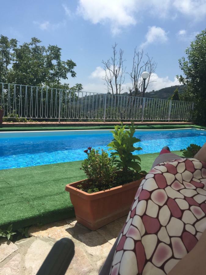 Villa Asia Holiday Home サンタガータ・スイ・ドゥエ・ゴルフィ エクステリア 写真